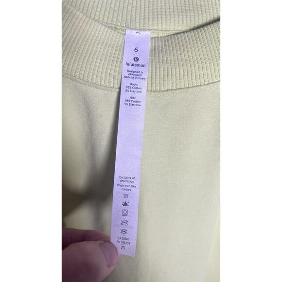 Lululemon Women’s Size 6 Ready To Roll Lemon Vibe Crew Size 6 Sweatshirt EUC - Picture 8 of 10